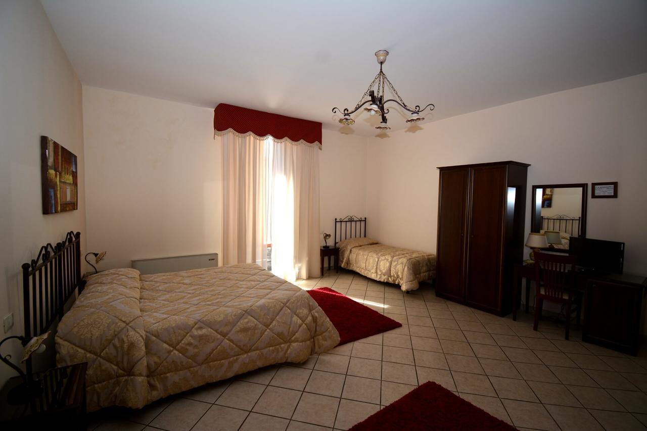 Affittacamere La Piazzetta Caltagirone Exterior foto