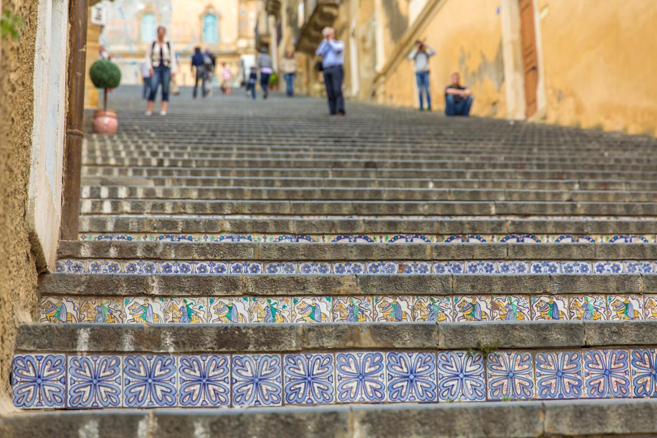 Affittacamere La Piazzetta Caltagirone Exterior foto